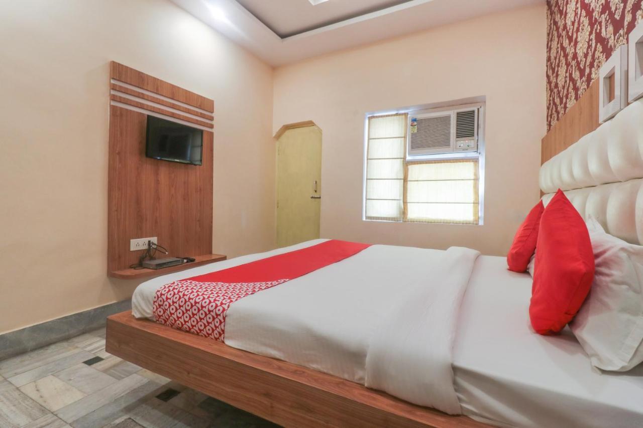 Oyo 60651 Hotel Arya Βαρανάσι Εξωτερικό φωτογραφία
