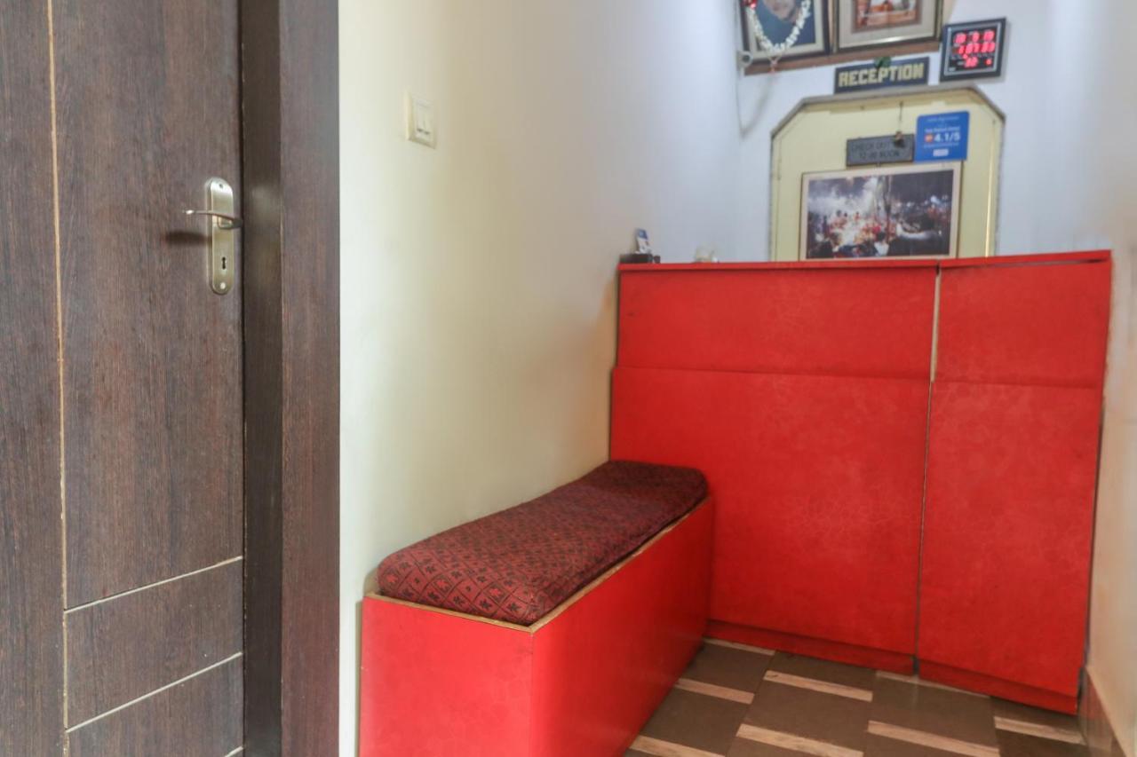 Oyo 60651 Hotel Arya Βαρανάσι Εξωτερικό φωτογραφία