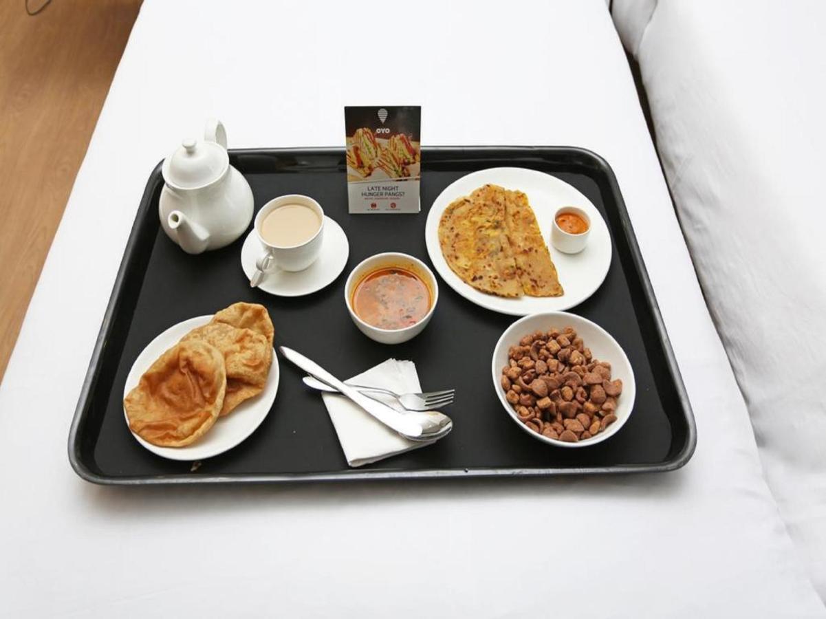 Oyo 60651 Hotel Arya Βαρανάσι Εξωτερικό φωτογραφία